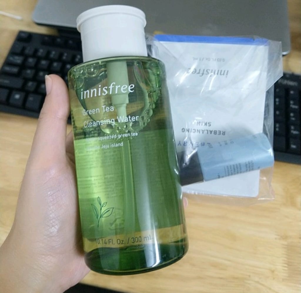 Nước tẩy trang Innisfree Green Tea Cleansi